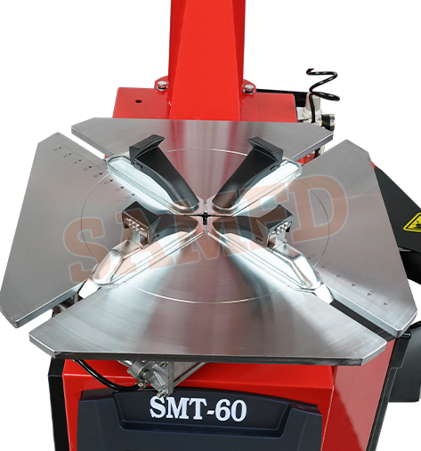 Thickened large turntable