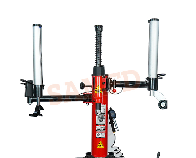 DOUBLE AUXILIARY ARM